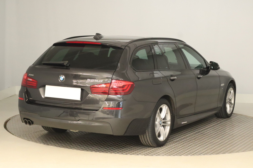 BMW 5, 2014