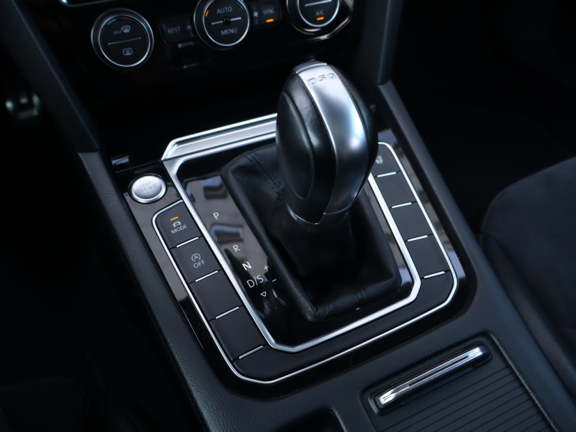 Volkswagen Arteon, 2017