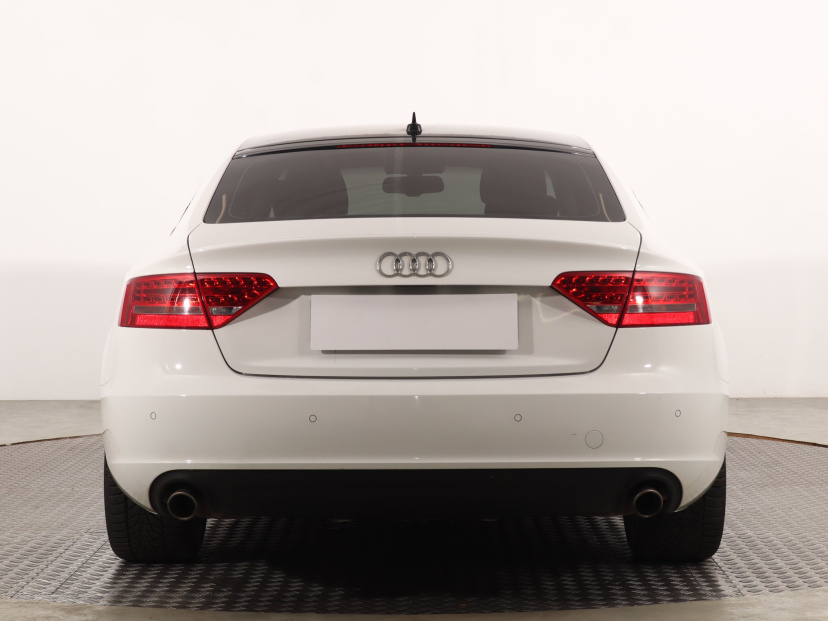 Audi A5, 2010