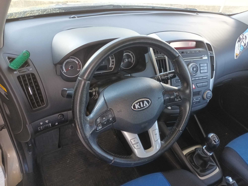 Kia Ceed, 2010