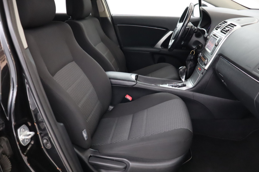 Toyota Avensis, 2014