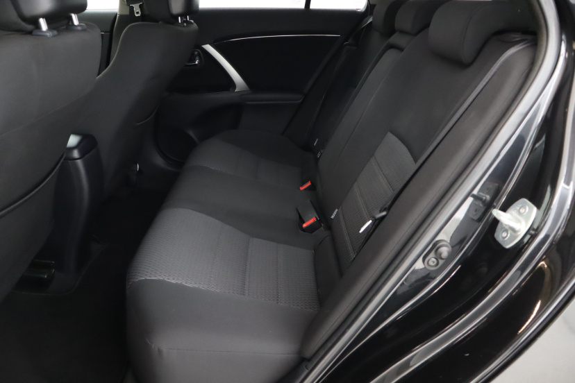 Toyota Avensis, 2014