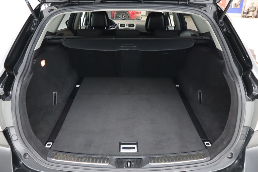 Toyota Avensis, 2014