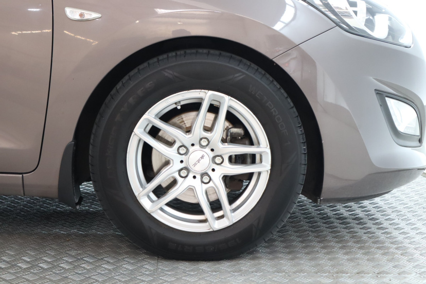 Hyundai i30, 2014