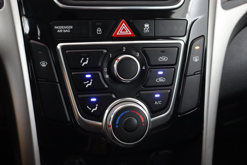 Hyundai i30, 2014