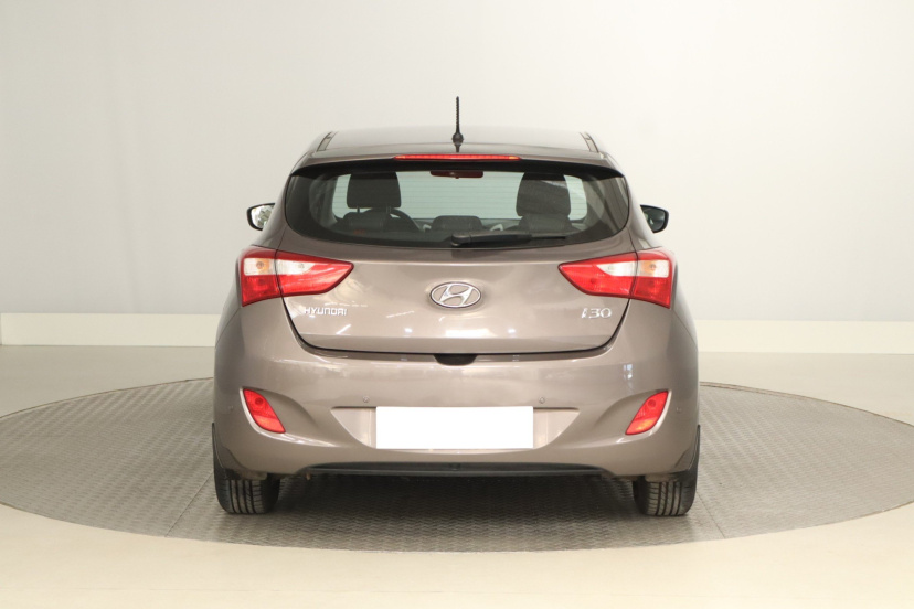 Hyundai i30, 2014