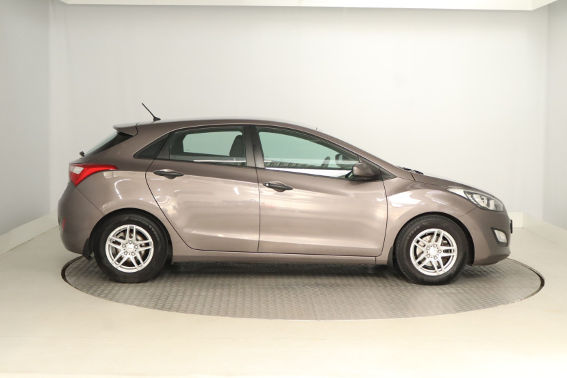 Hyundai i30, 2014