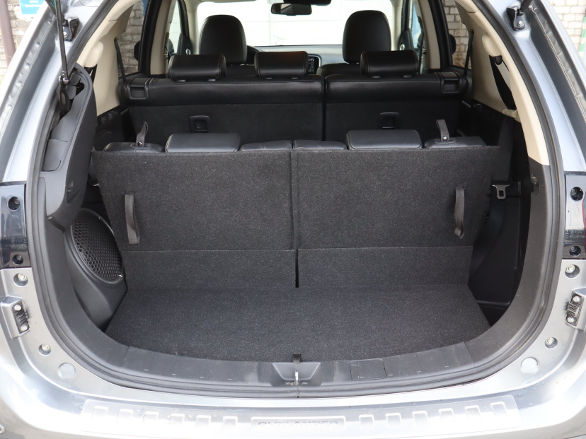 Mitsubishi Outlander, 2017