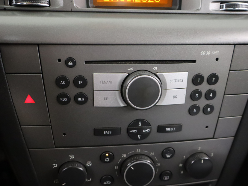 Opel Vectra, 2005