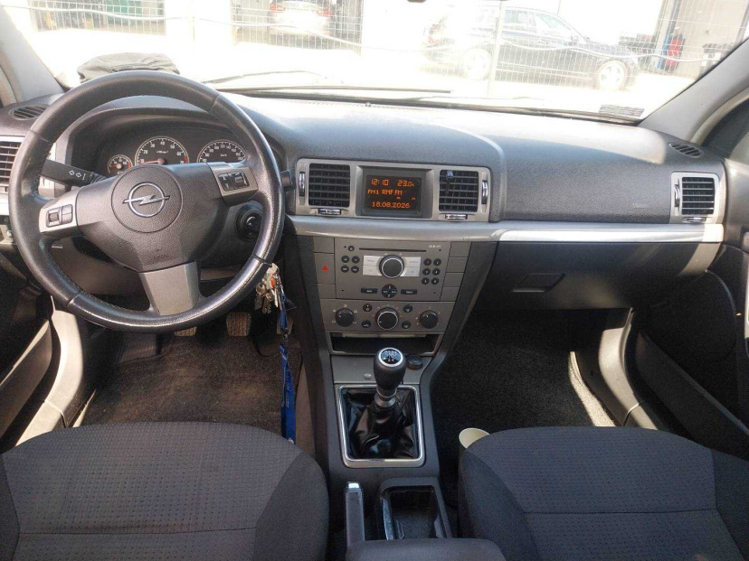 Opel Vectra, 2005