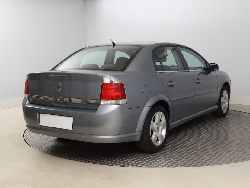 Opel Vectra, 2005