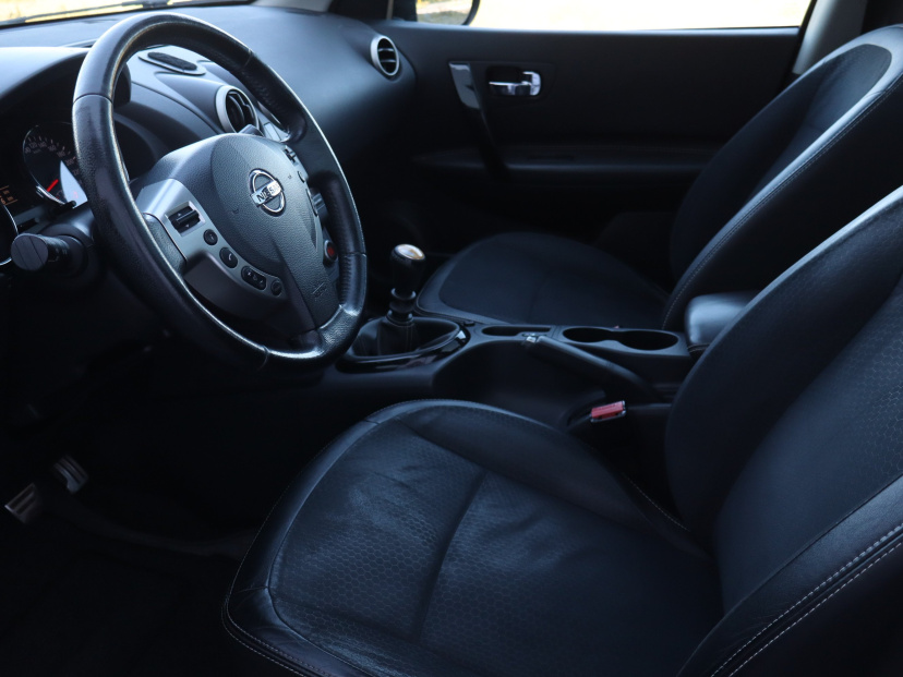 Nissan Qashqai, 2013