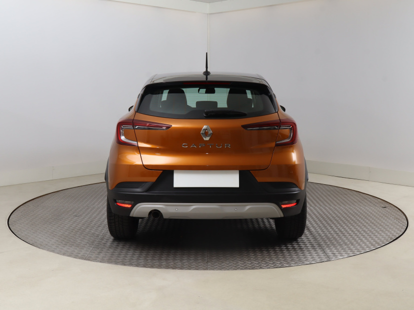 Renault Captur, 2021