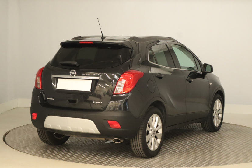 Opel Mokka, 2015
