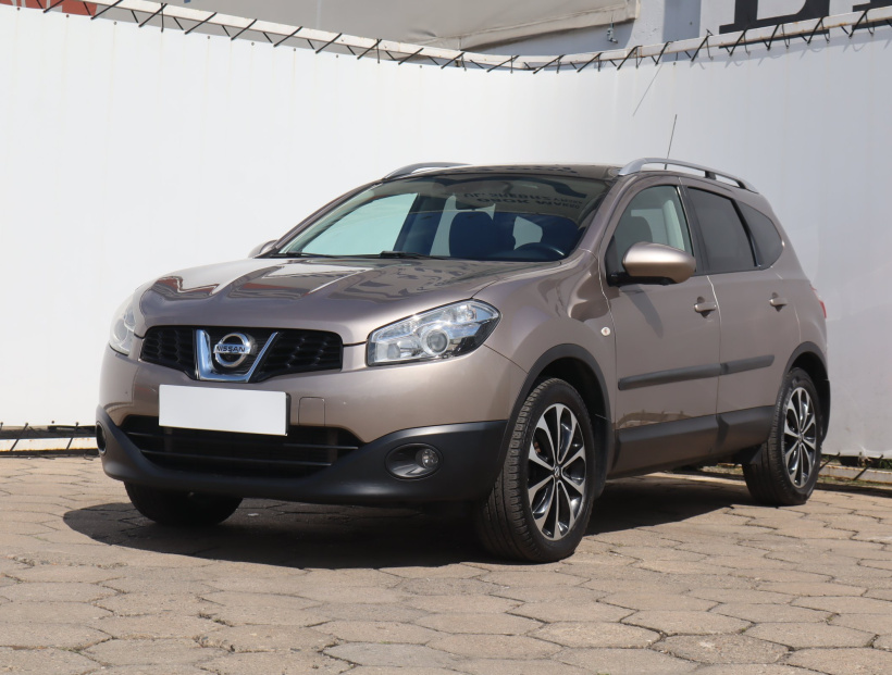 Nissan Qashqai+2, 2012
