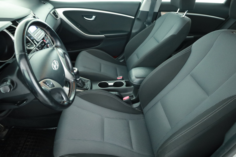 Hyundai i30, 2013