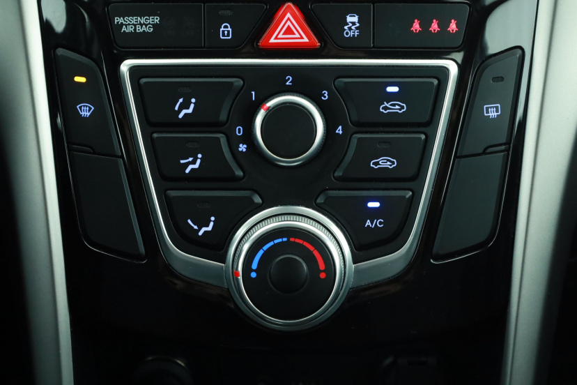 Hyundai i30, 2013