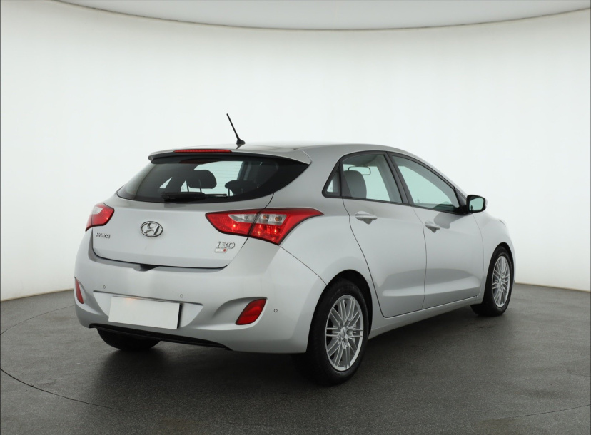 Hyundai i30, 2013