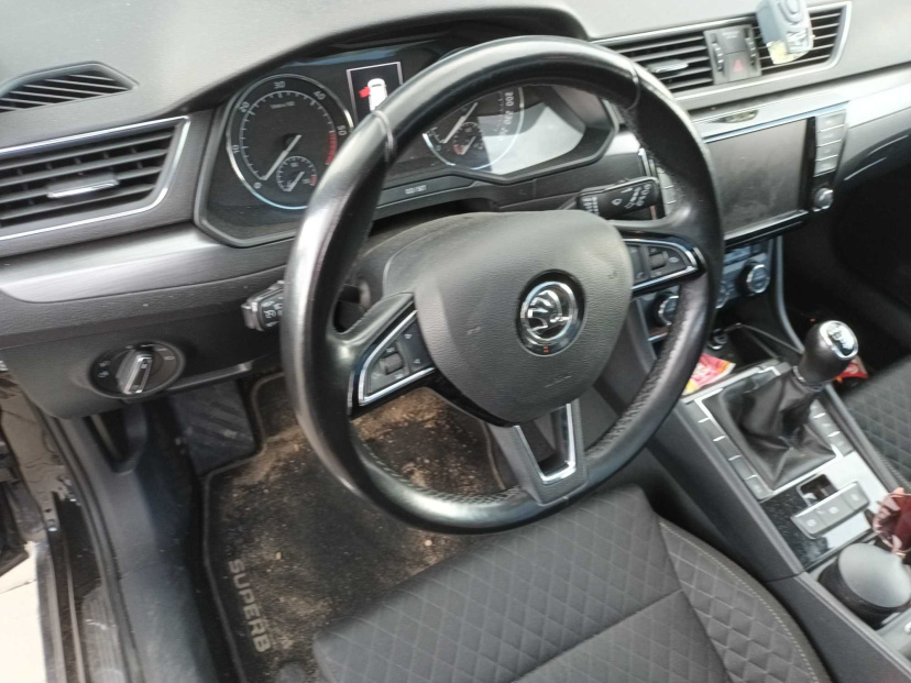 Škoda Superb, 2016