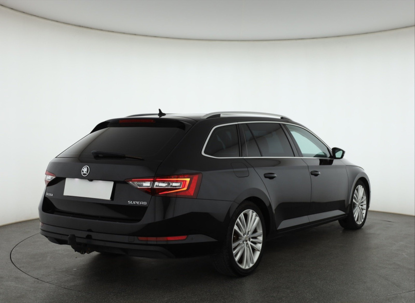 Škoda Superb, 2016
