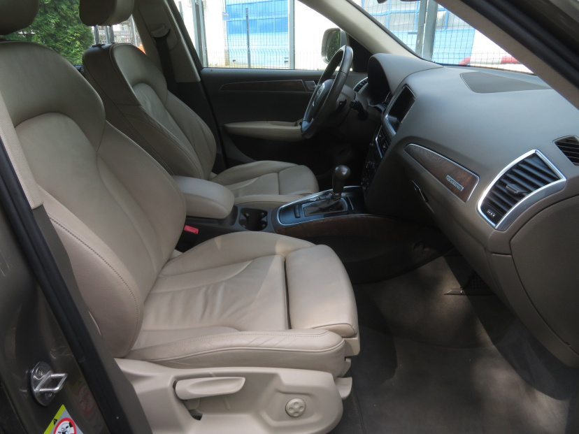 Audi Q5, 2010