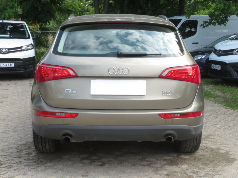 Audi Q5, 2010