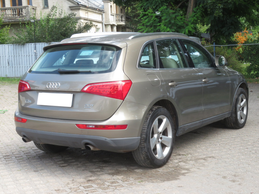 Audi Q5, 2010