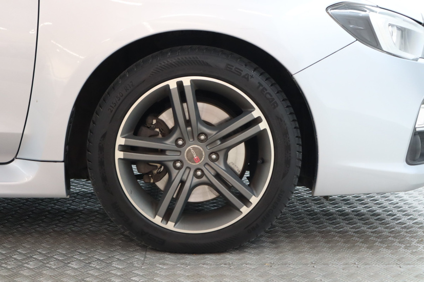 Subaru Levorg, 2016
