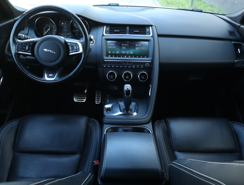 Jaguar E-Pace, 2019