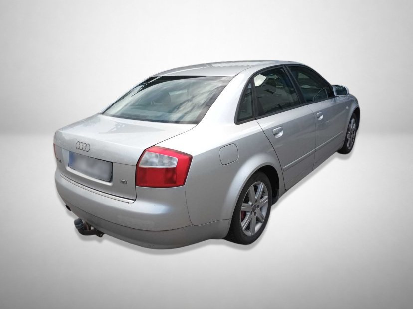 Audi A4, 2003