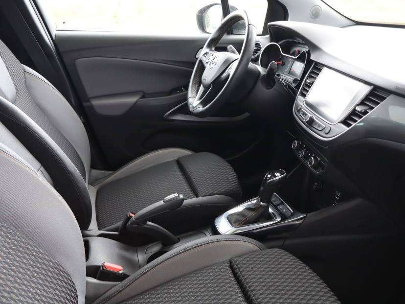 Opel Crossland, 2019