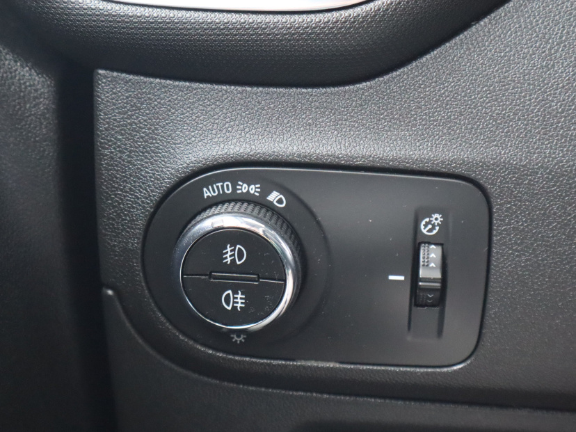 Opel Crossland, 2019