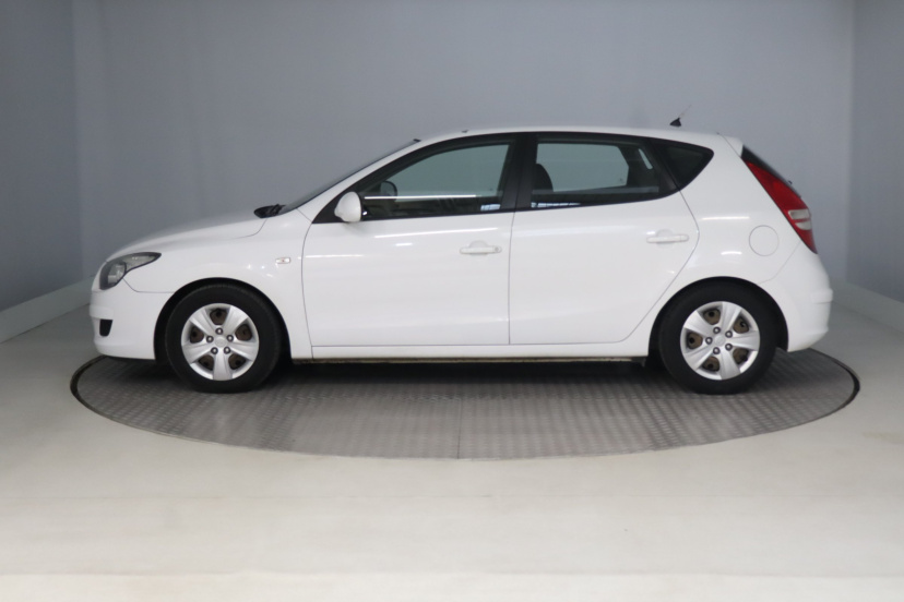 Hyundai i30, 2009