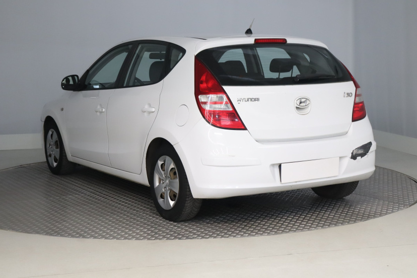 Hyundai i30, 2009