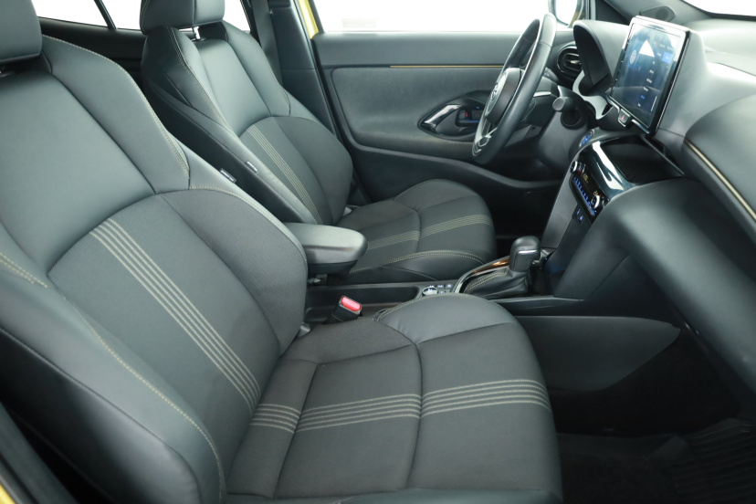 Toyota Yaris Cross, 2021