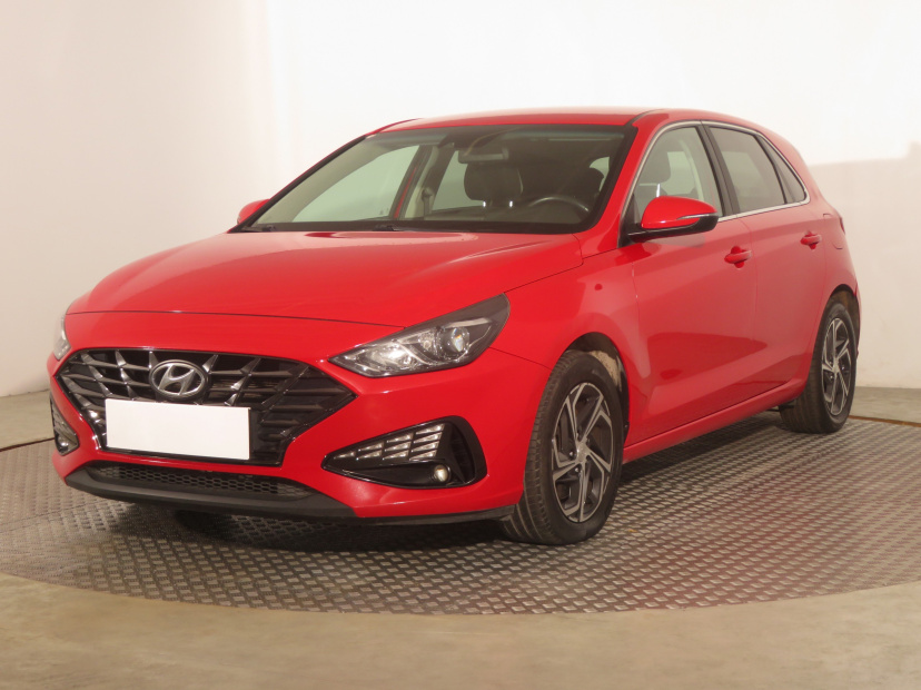 Hyundai i30, 2021