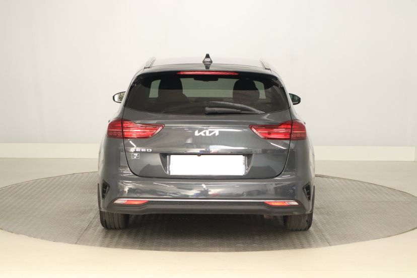 Kia Ceed, 2022