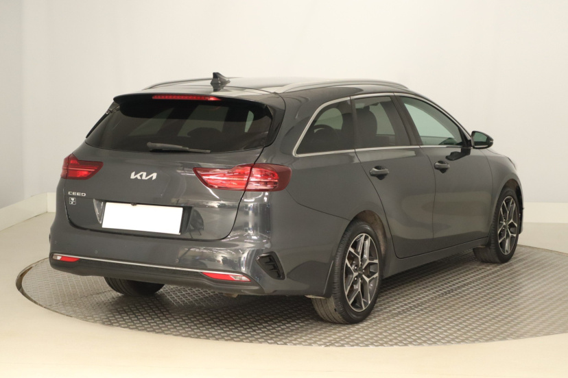 Kia Ceed, 2022