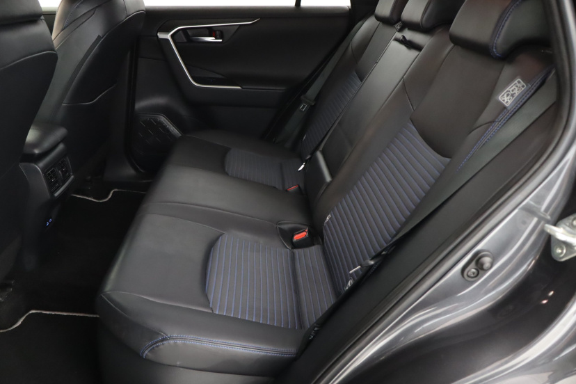 Toyota RAV 4, 2023