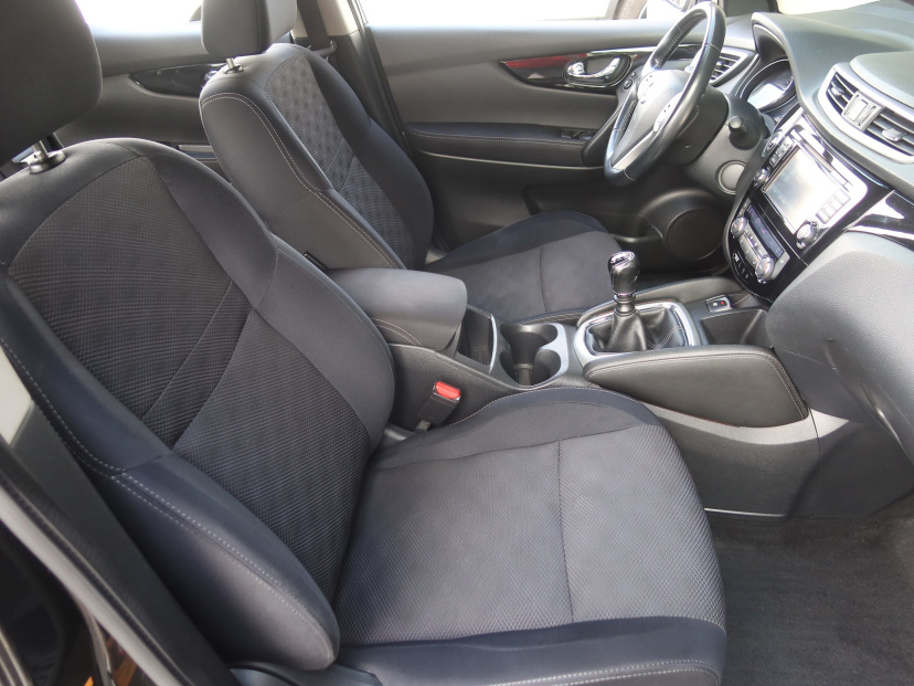 Nissan Qashqai, 2015