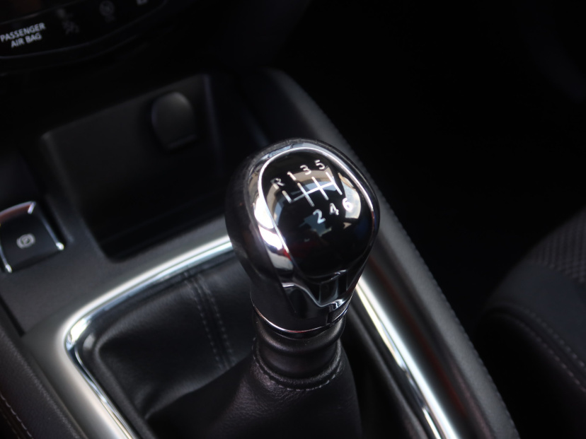 Nissan Qashqai, 2015