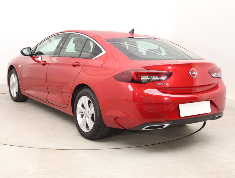 Opel Insignia, 2021