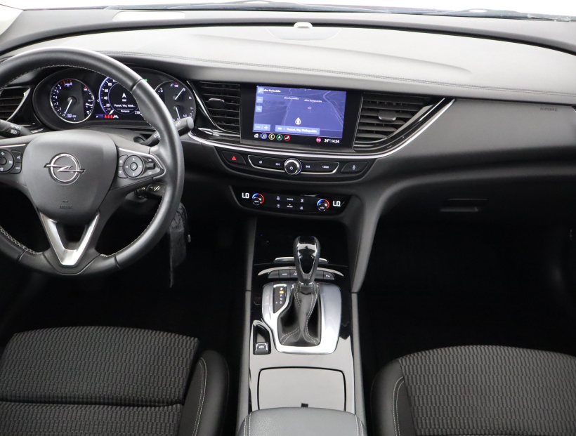 Opel Insignia, 2021