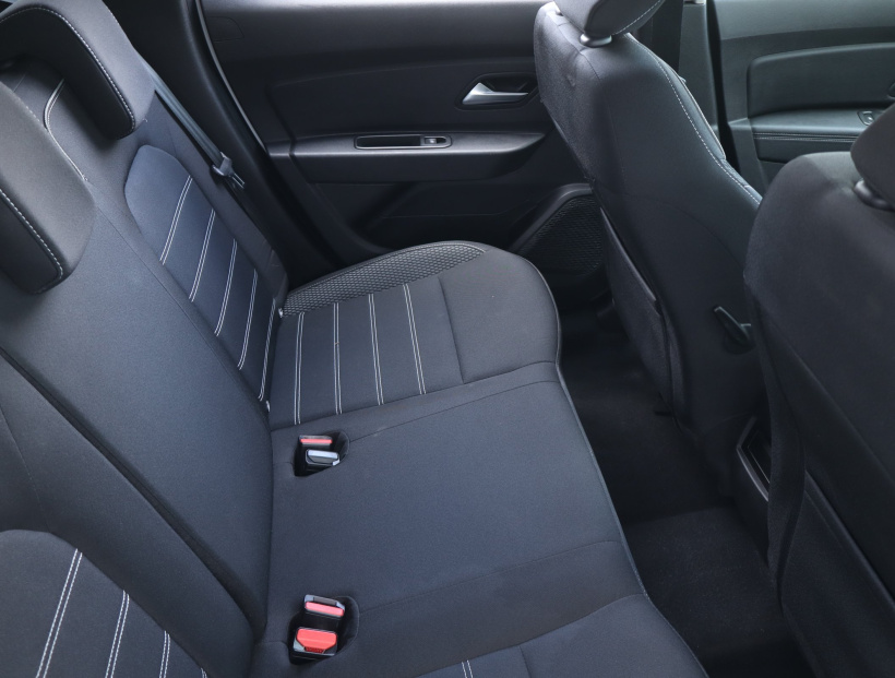 Dacia Duster, 2022