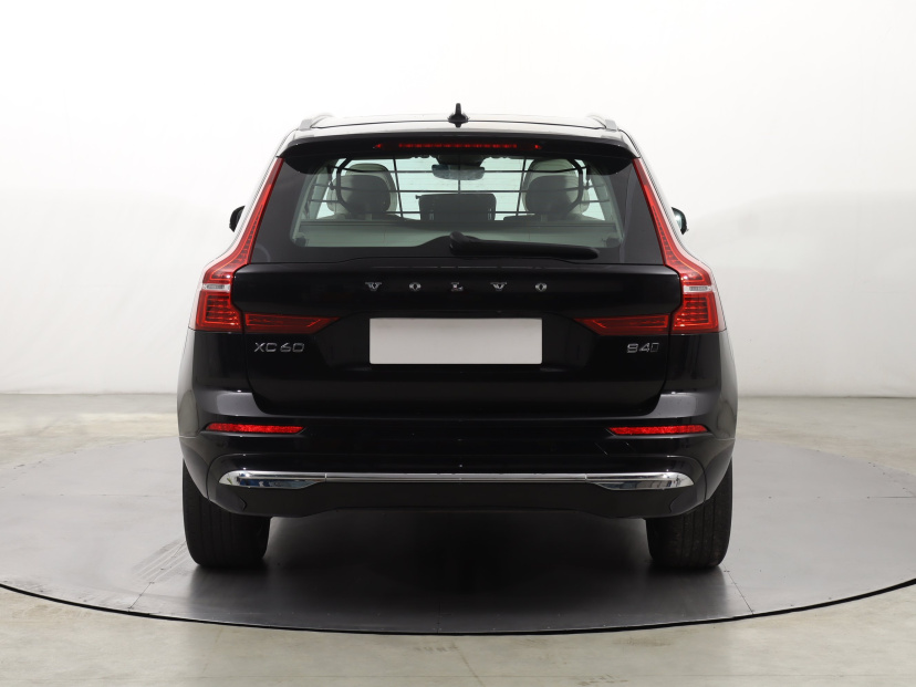 Volvo XC60, 2022
