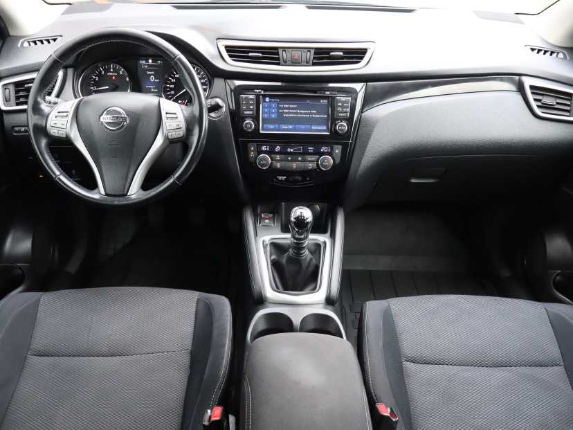 Nissan Qashqai, 2015