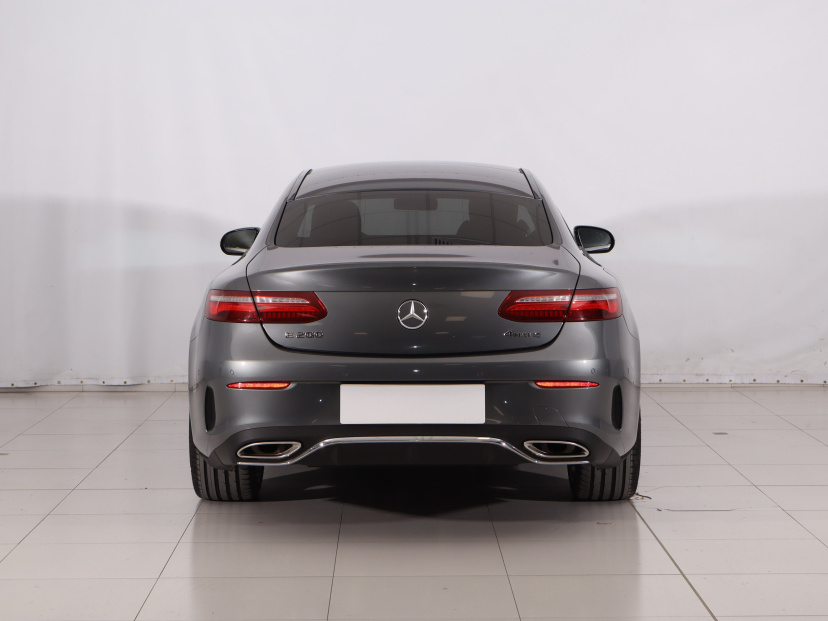 Mercedes-Benz E, 2018