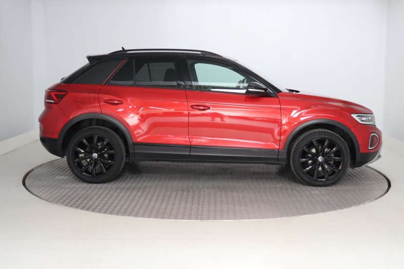 Volkswagen T-Roc, 2023