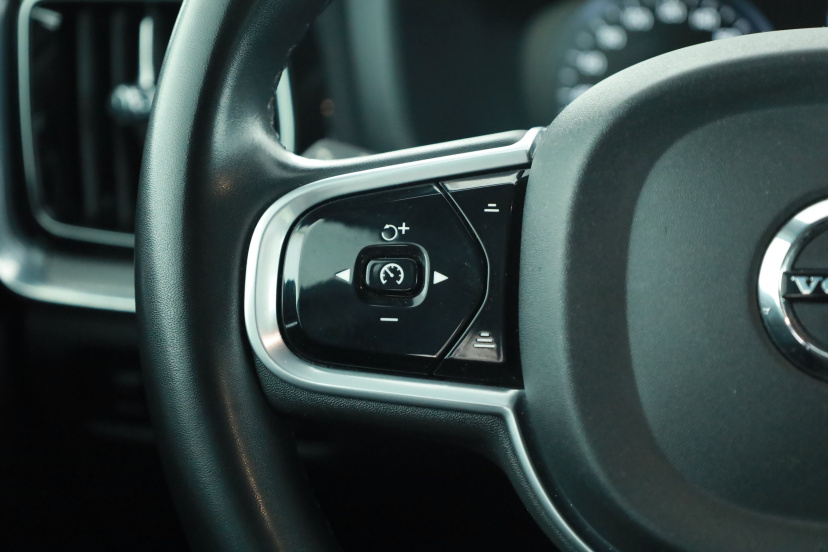 Volvo V60, 2021