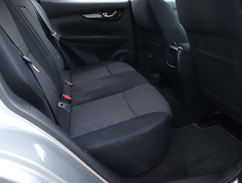 Nissan Qashqai, 2015